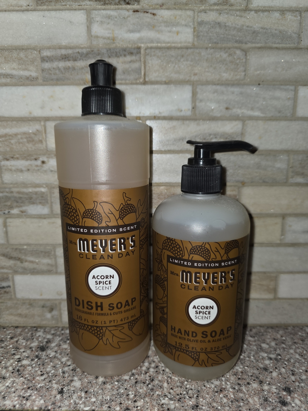 Mrs. Meyer's Clean Day Acorn Spice Dish Soap and Hand Soap - Brown